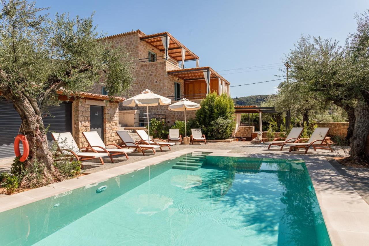 Lithos Guesthouse Kardamili ภายนอก รูปภาพ